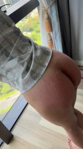 不听话，皮带狠狠抽了十下